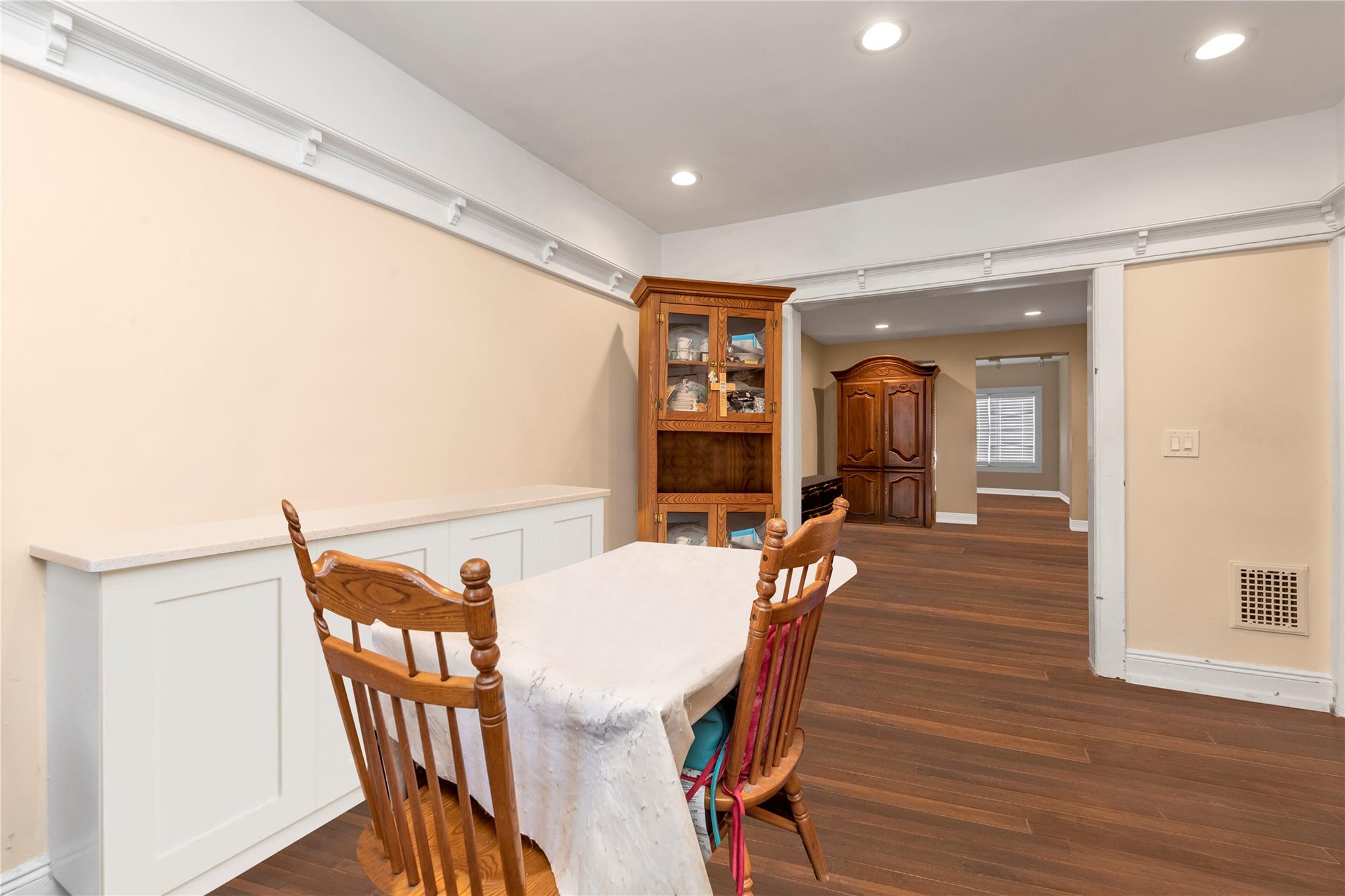92-26 92nd Street, Woodhaven, New York image 4