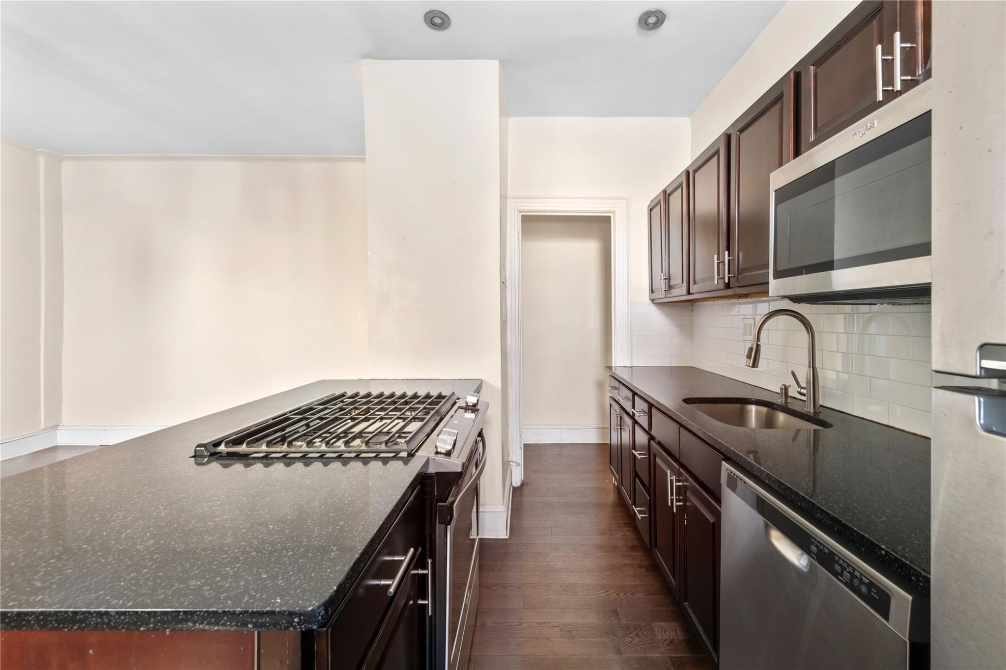 345 Montgomery Street #6E, Brooklyn, New York image 3