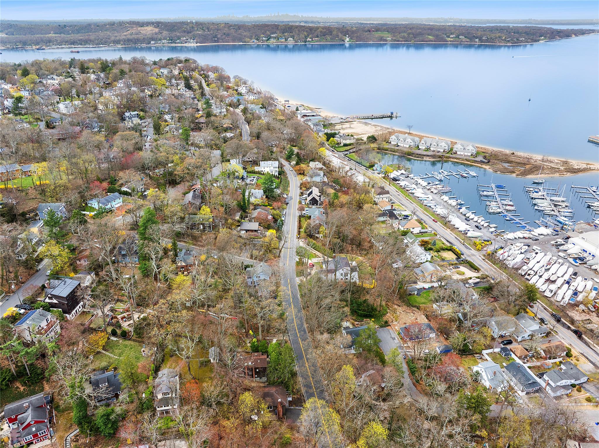 21 Albin Street, Glen Cove, New York image 15