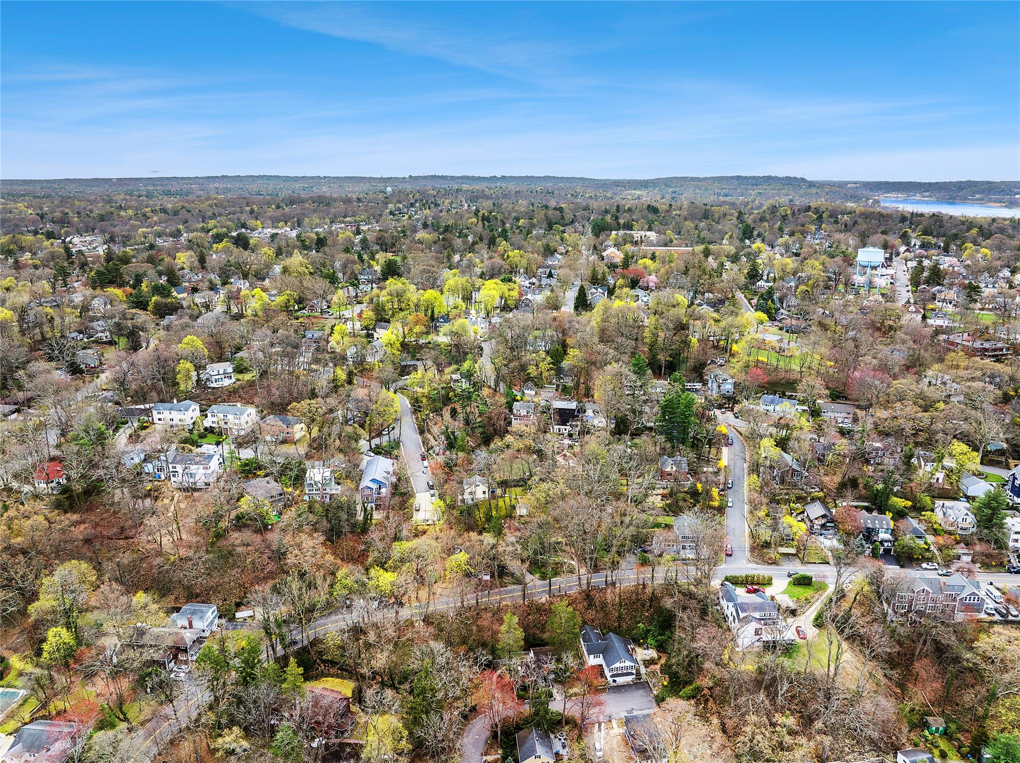 21 Albin Street, Glen Cove, New York image 16