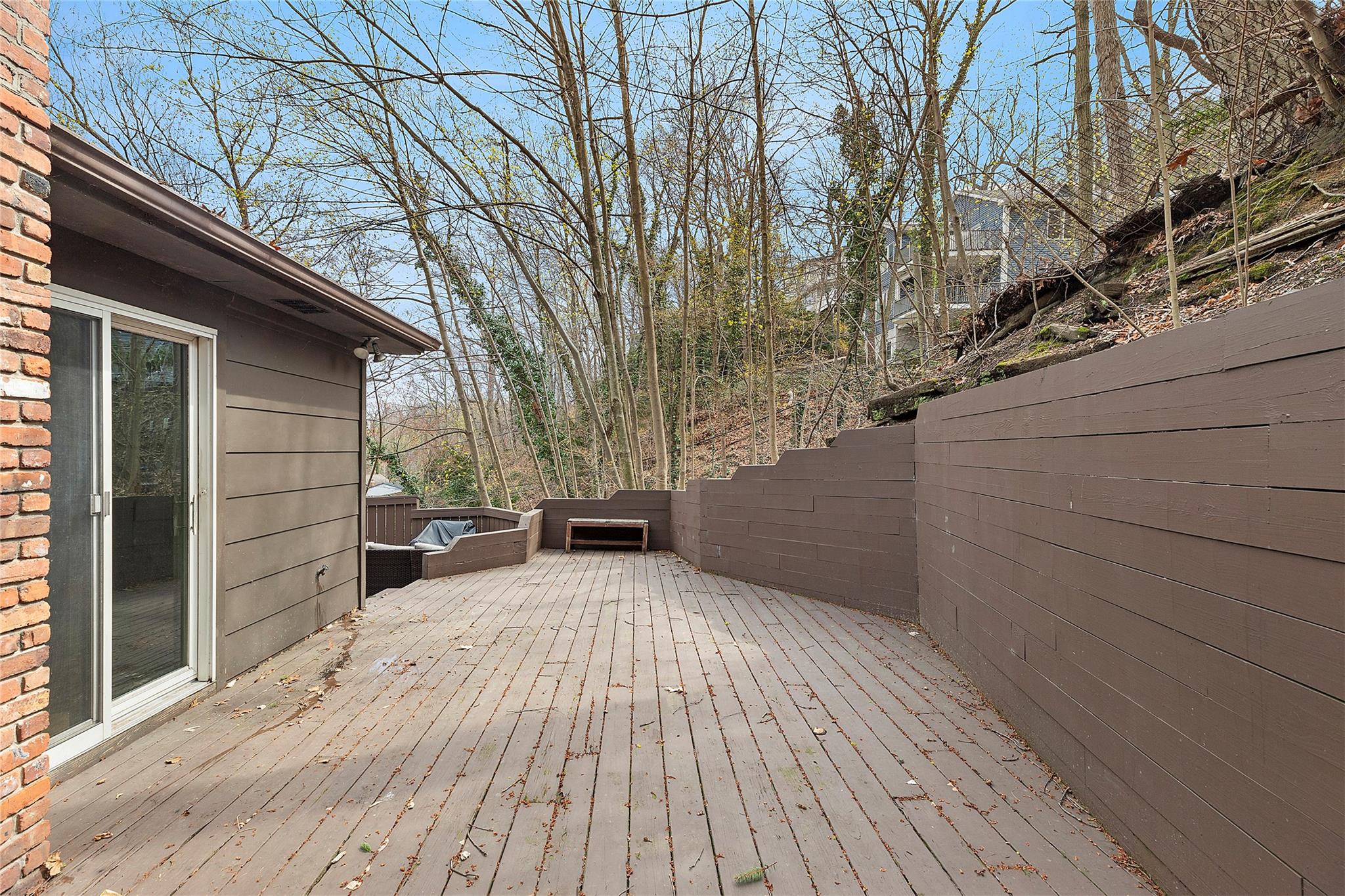 21 Albin Street, Glen Cove, New York image 13