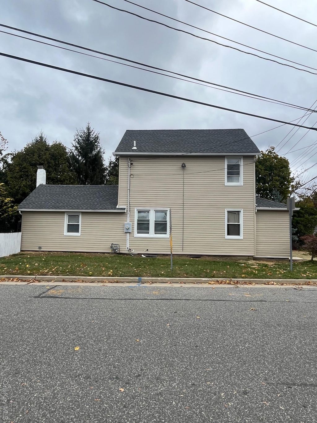 Photo of 201 Hallock Avenue, Port Jefferson Station, NY 11776 (MLS # 948095)