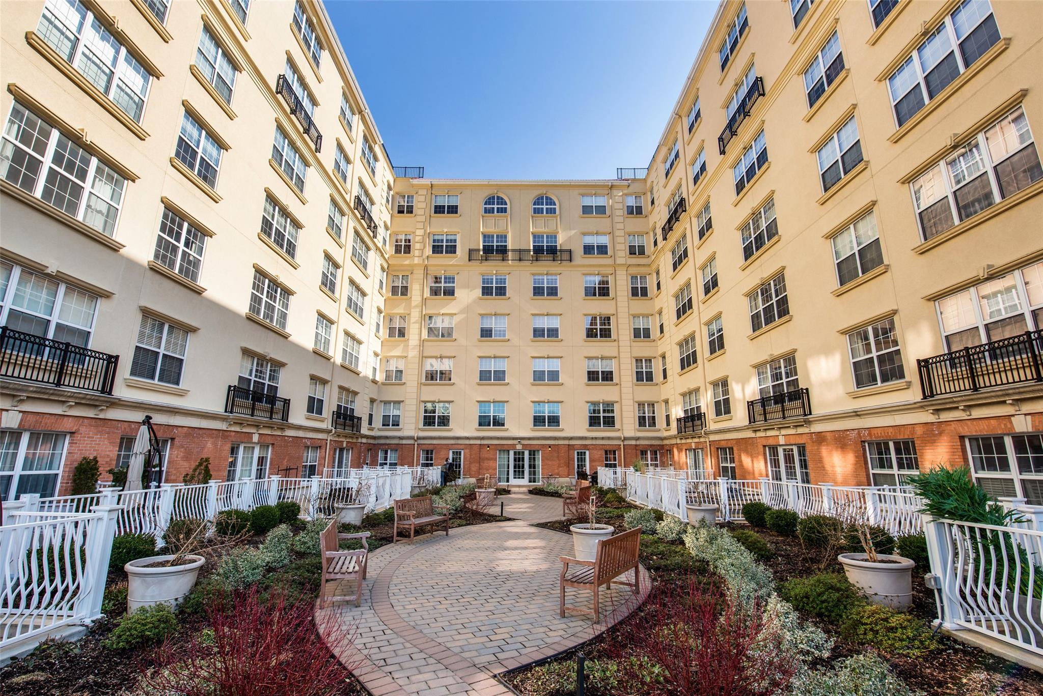 10 Byron Place #506, Larchmont, New York image 24
