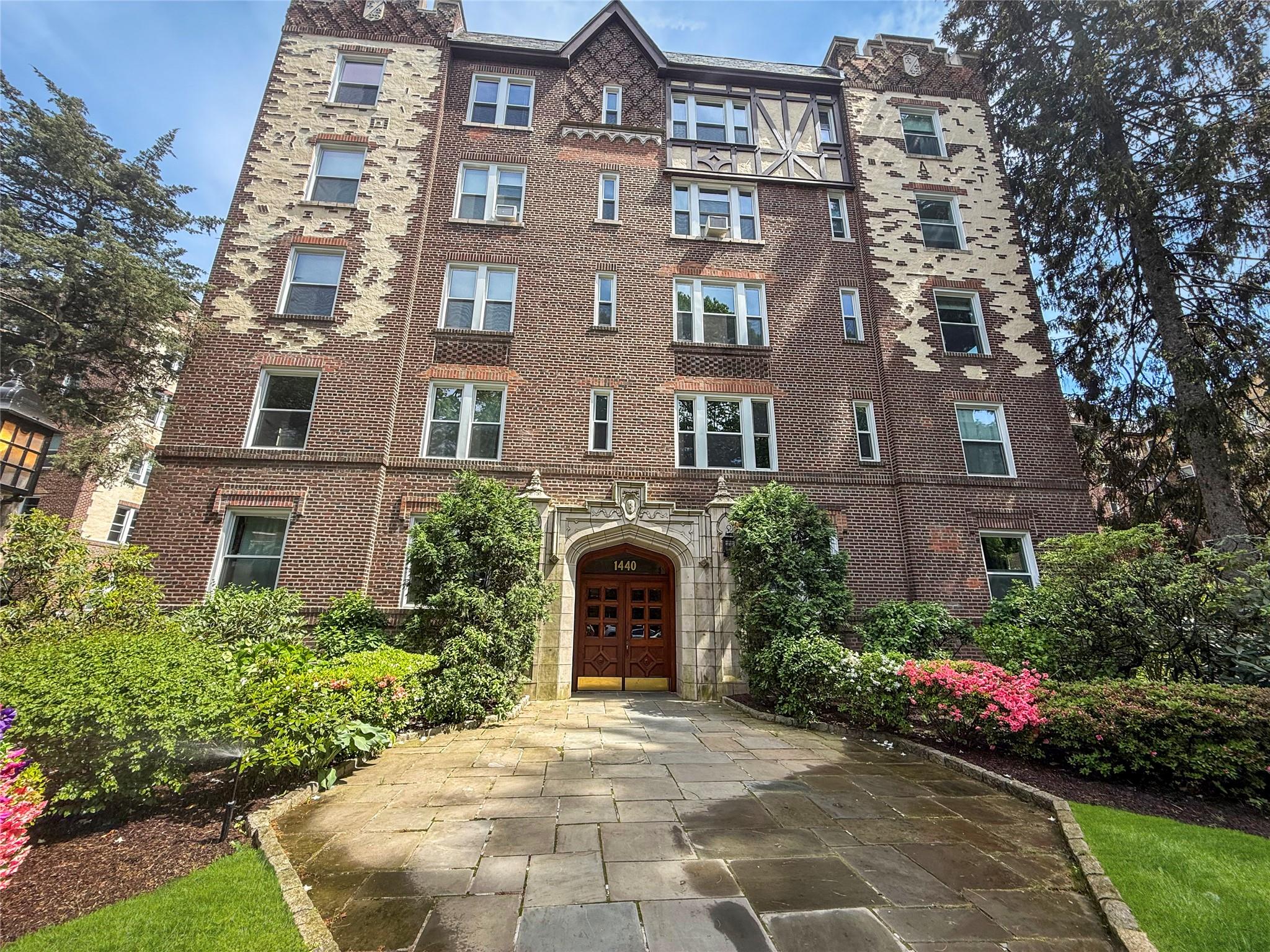 1440 Midland #5F, Bronxville, New York image 2