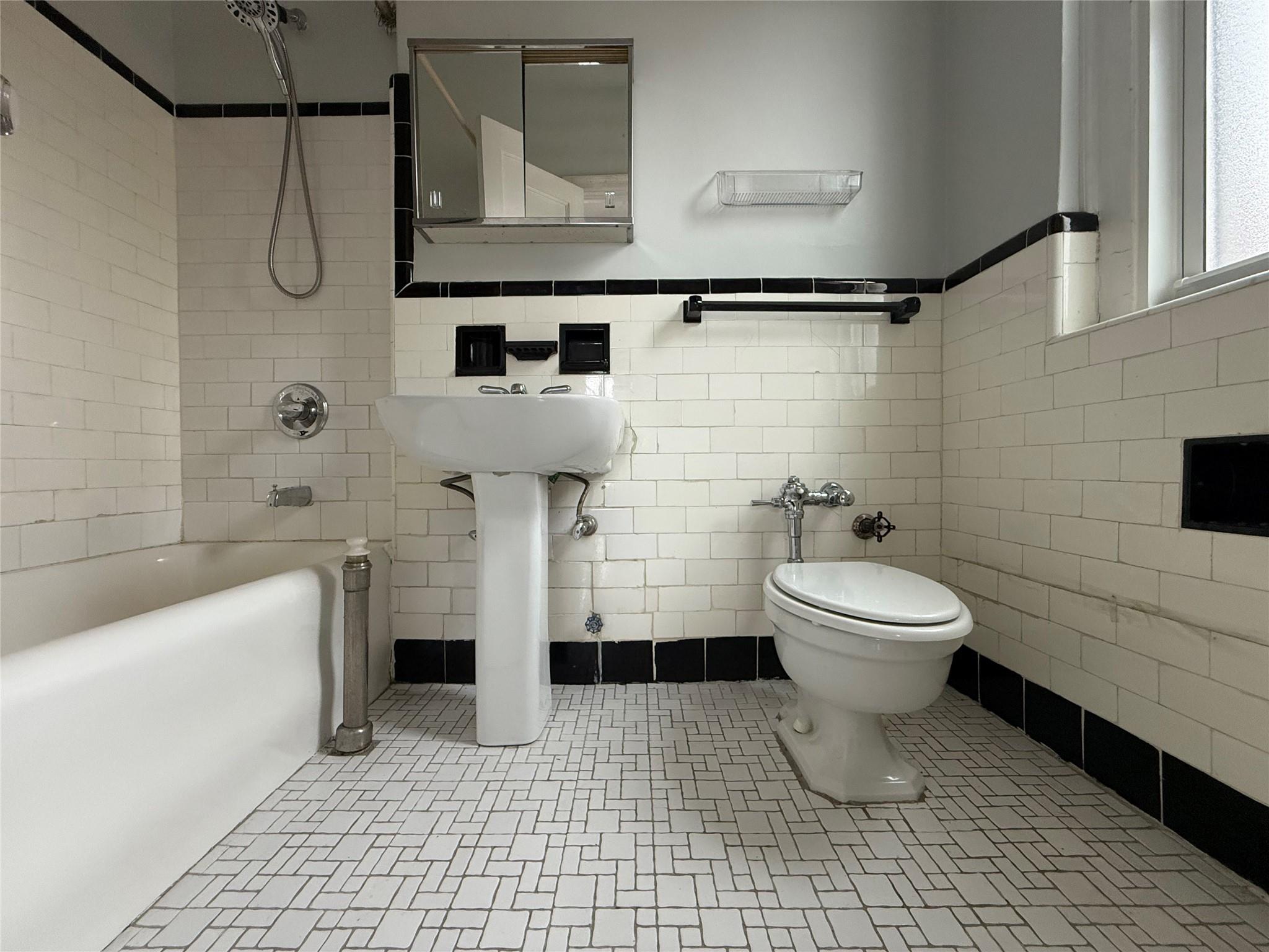 1440 Midland #5F, Bronxville, New York image 15