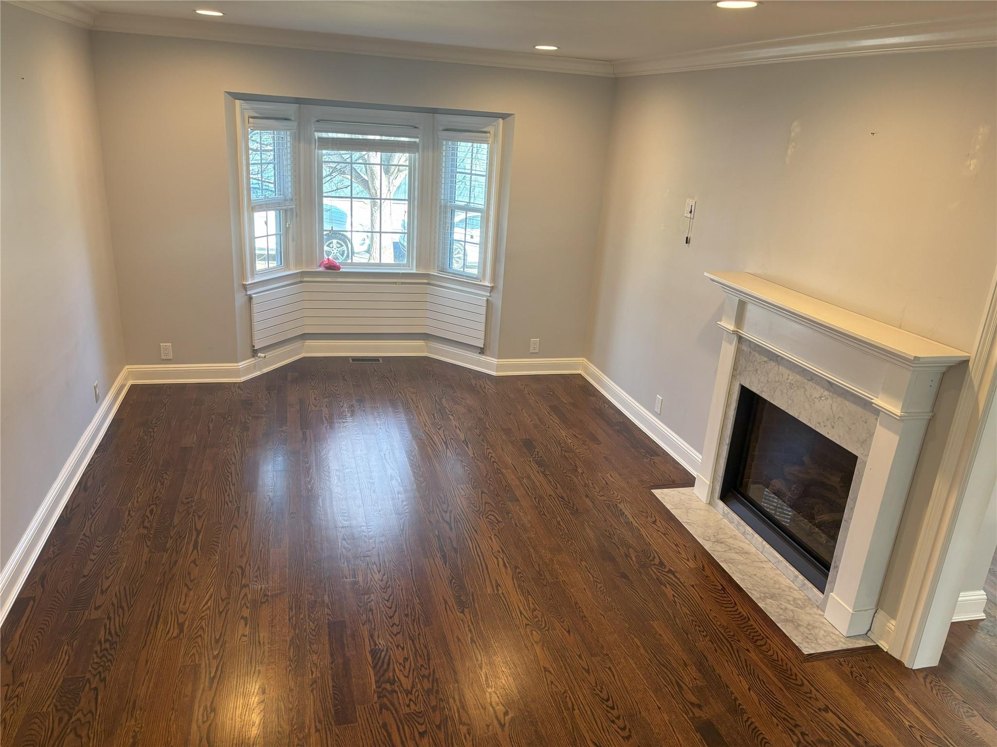 152 Webster Avenue, Manhasset, New York image 5
