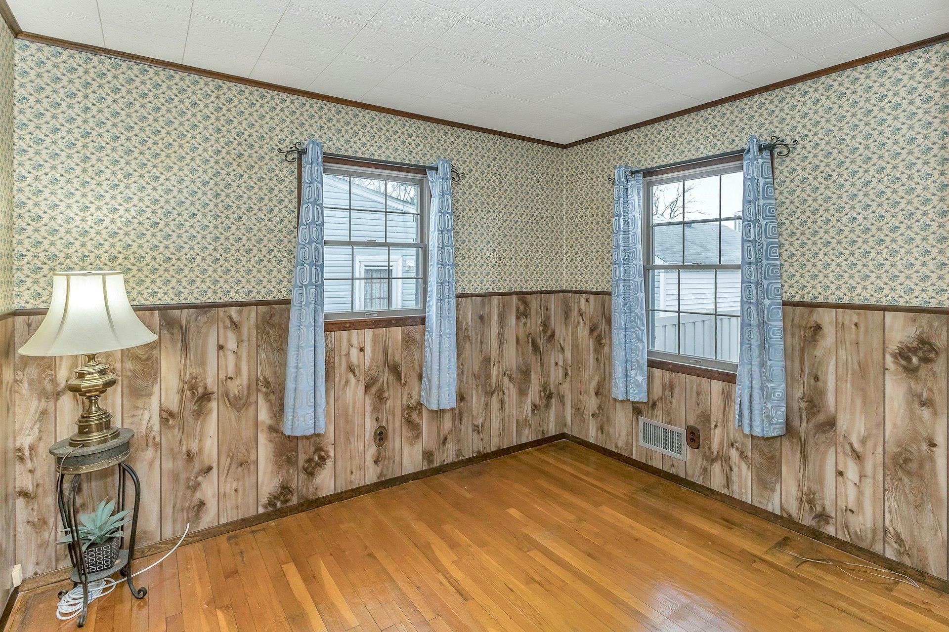 32 Georgia Street, East Northport, New York image 15