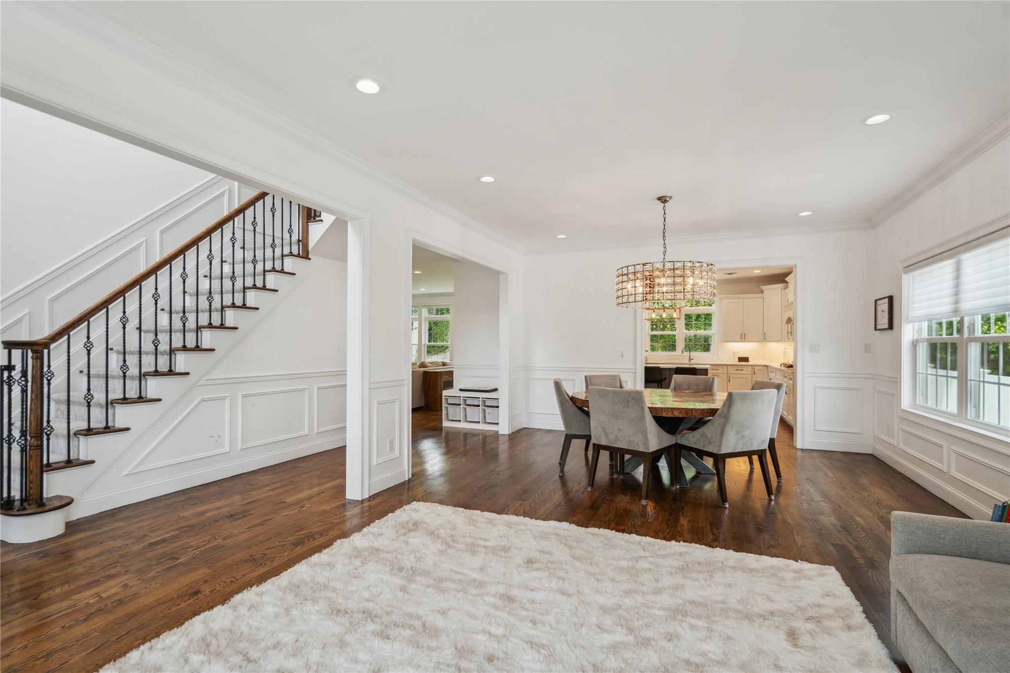88 Willets Drive, Syosset, New York image 5