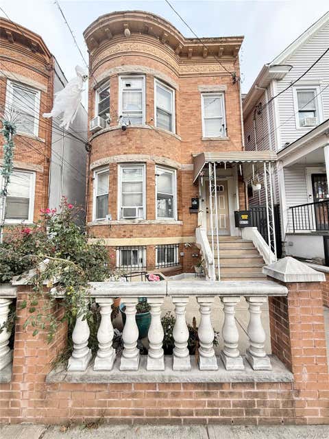 Multifamily For Sale - 9013 77th Street<br/> Woodhaven, NY 11421