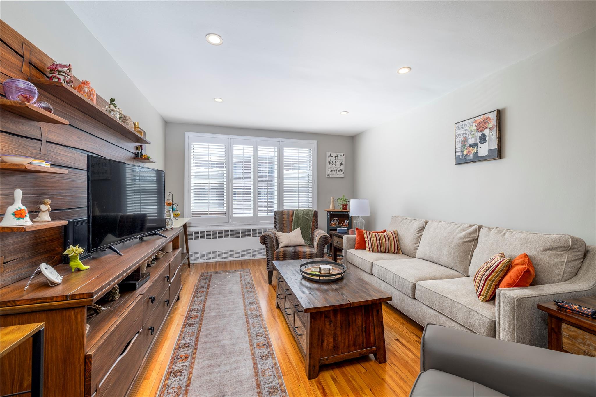 55 Lenox Road #2S, Rockville Centre, New York image 3