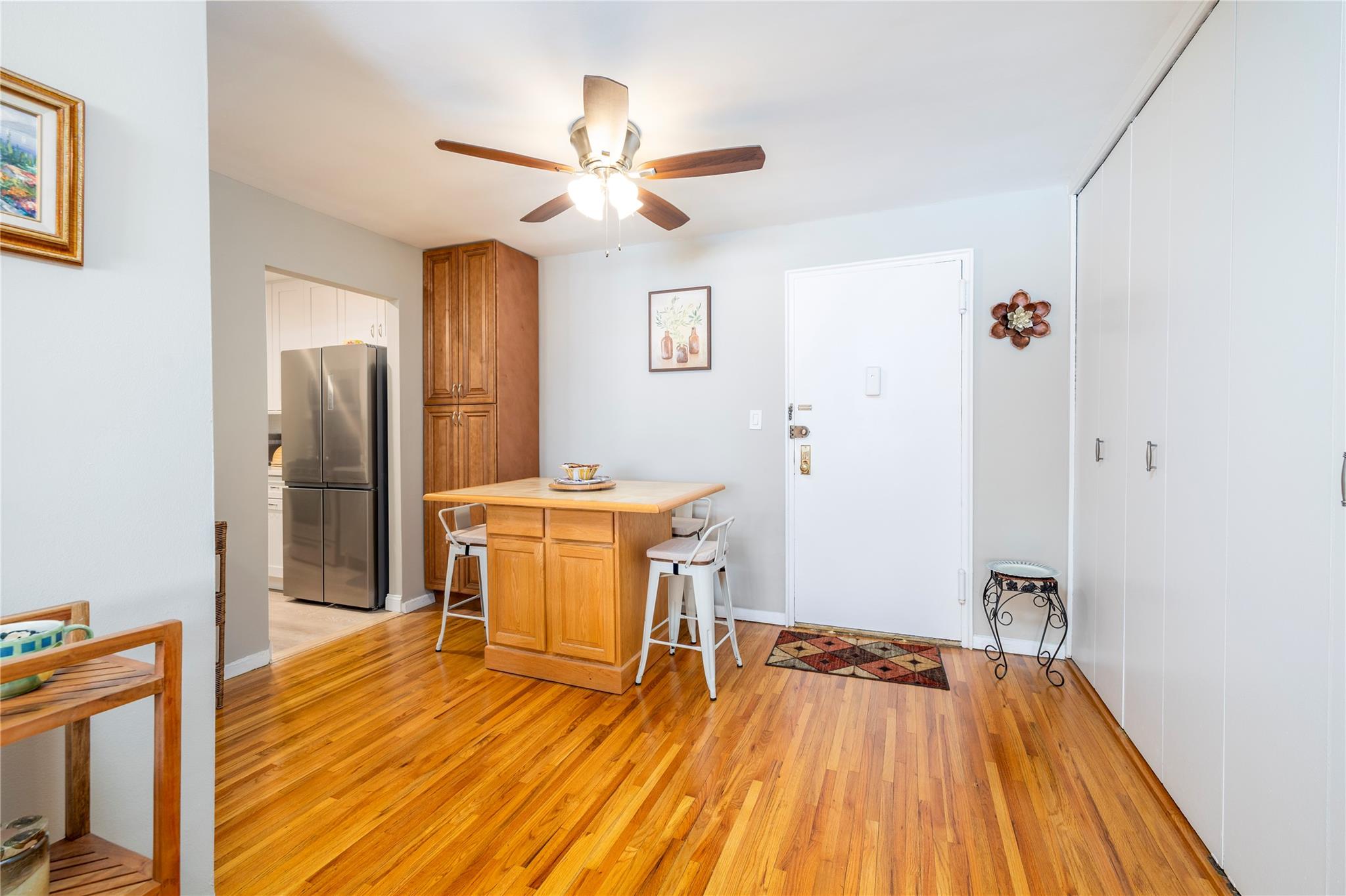 55 Lenox Road #2S, Rockville Centre, New York image 5