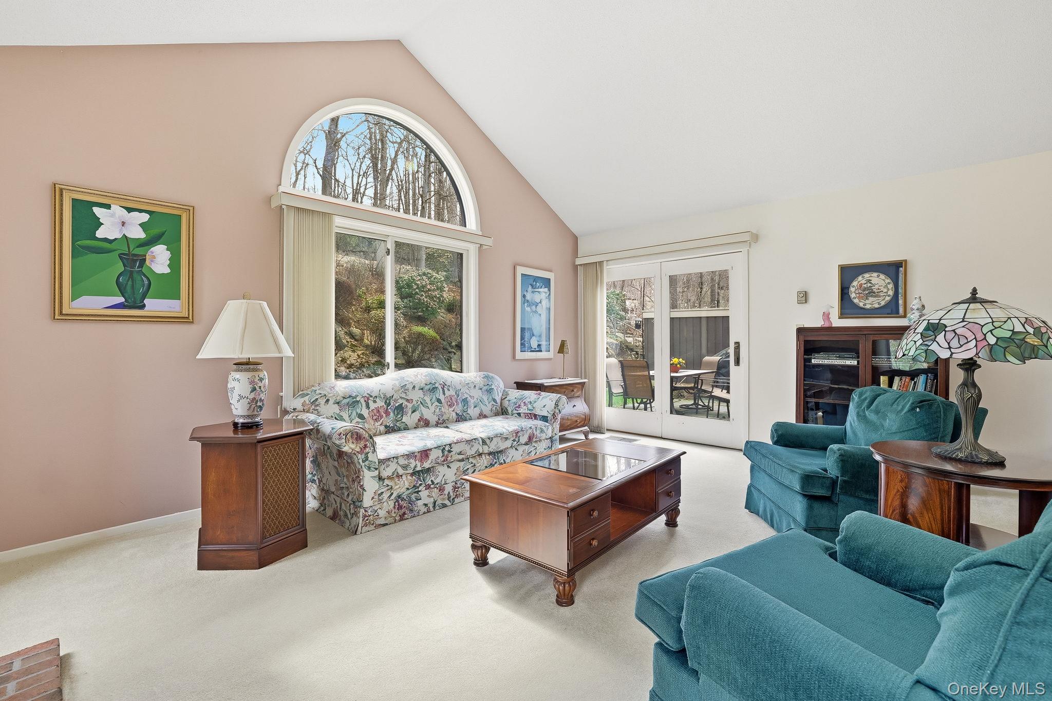 612 Heritage Hills A