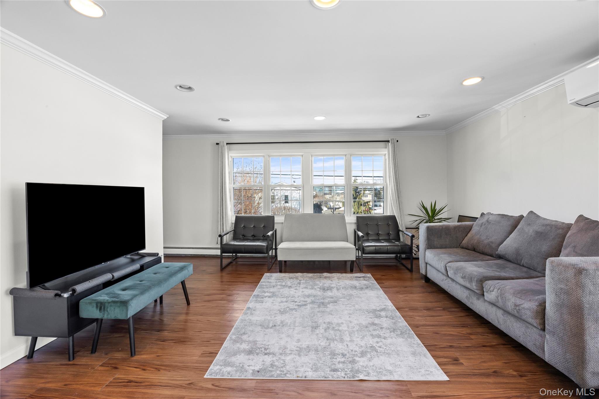 272 N Delaware Avenue