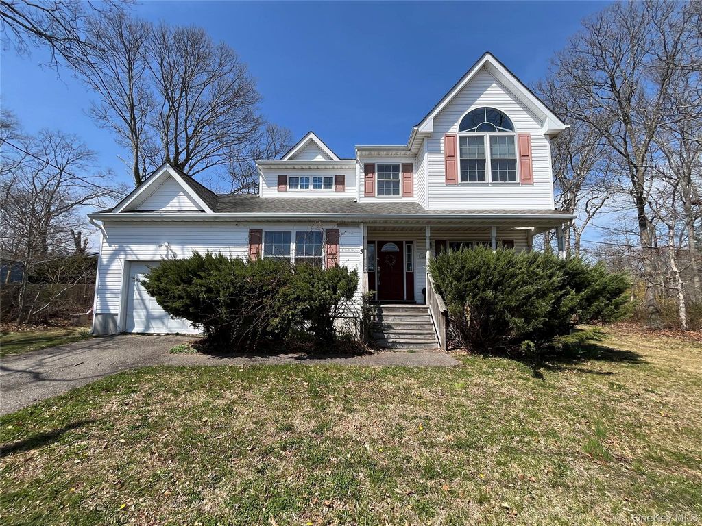 Photo of 3 Robinwood Drive, Mastic Beach, NY 11951 (MLS # 982919)