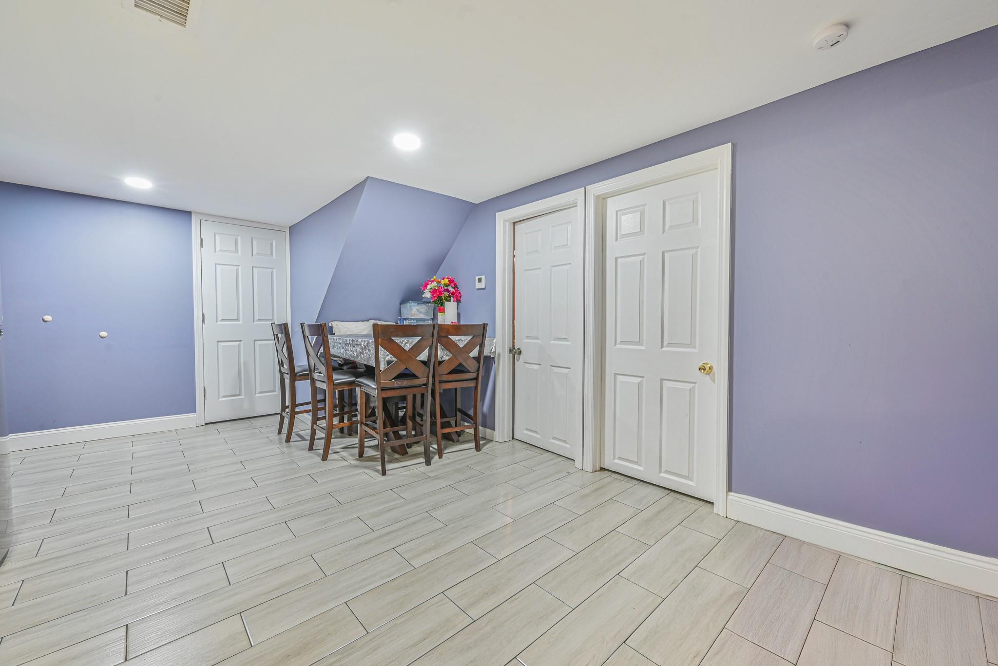 527 Hawthorne Avenue, Uniondale, New York image 17