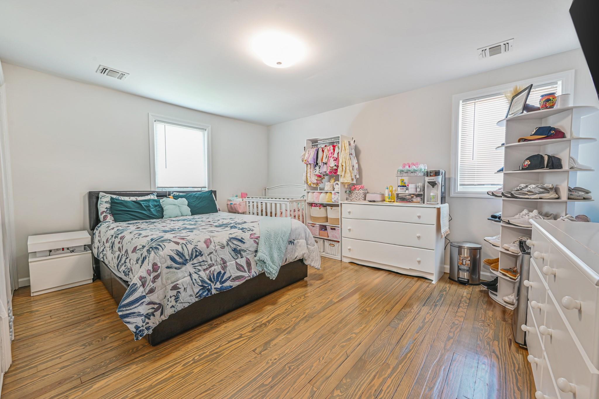 527 Hawthorne Avenue, Uniondale, New York image 14