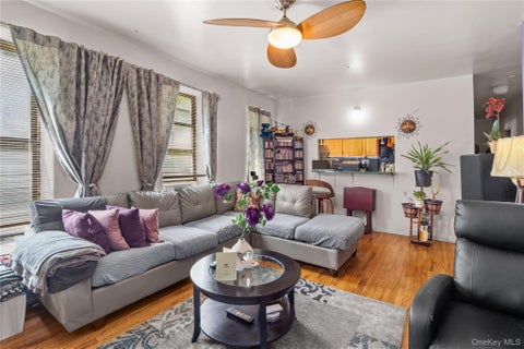 Homes For Sale - 211 West 144th Street #2C<br/> New York (Manhattan), NY 10030
