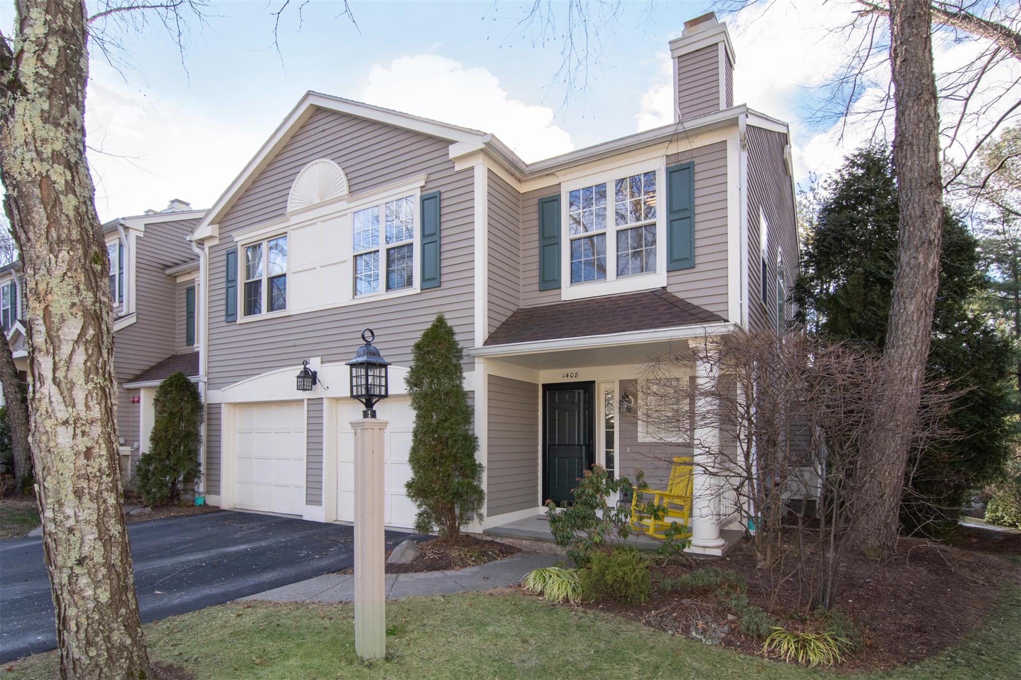 1408 Pondcrest Lane, White Plains, New York image 1