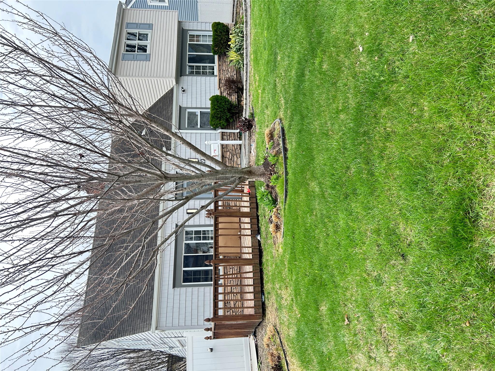 22 Peacock Lane, Levittown, New York image 1