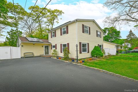 Homes For Sale - 12 Sims Street<br/> Patchogue, NY 11772