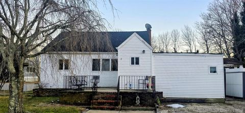 Photo of 2 Ivy Road, Mastic Beach, NY 11951 (MLS # 970458)