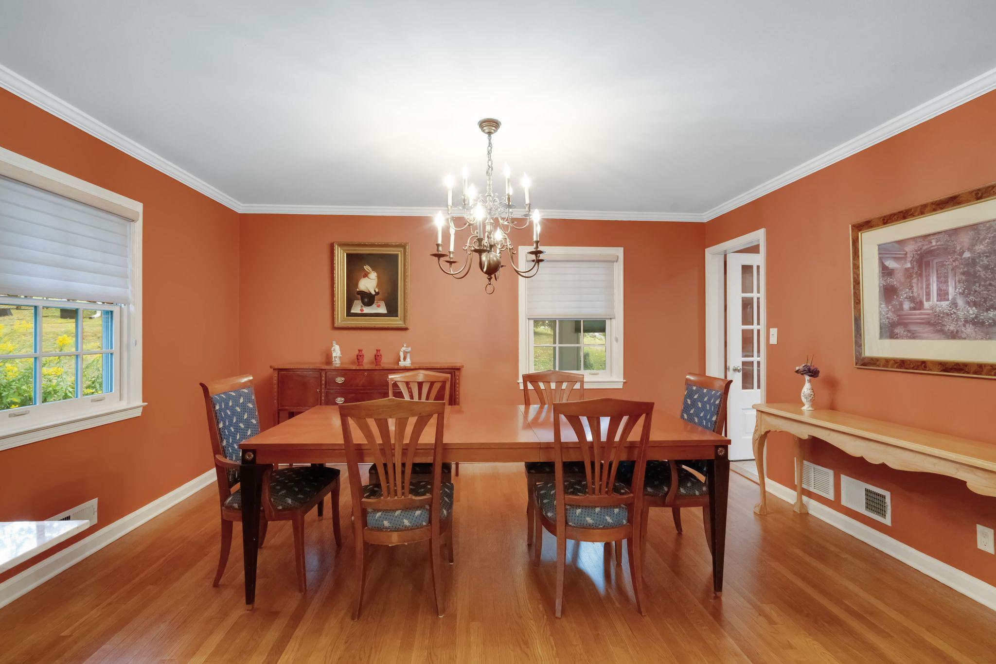 8 Richmond Lane, New Rochelle, New York image 5