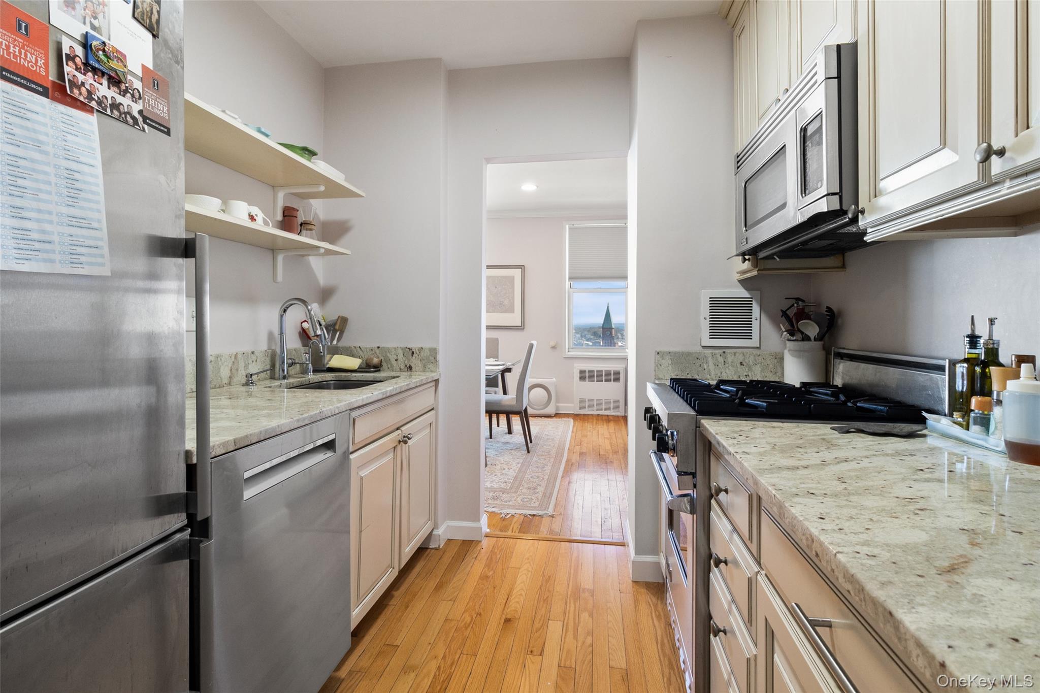 360 Westchester Avenue 522