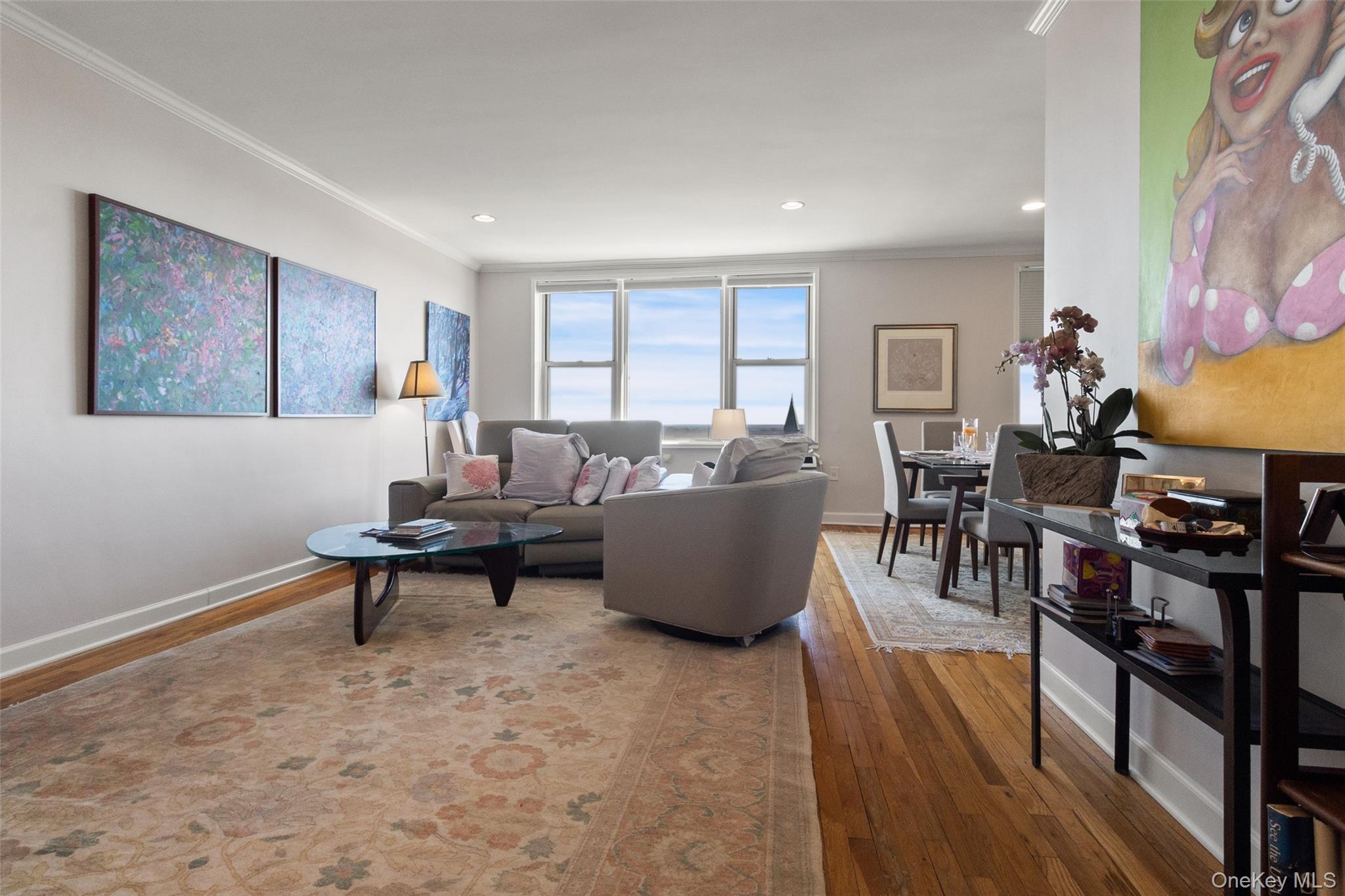 360 Westchester Avenue 522