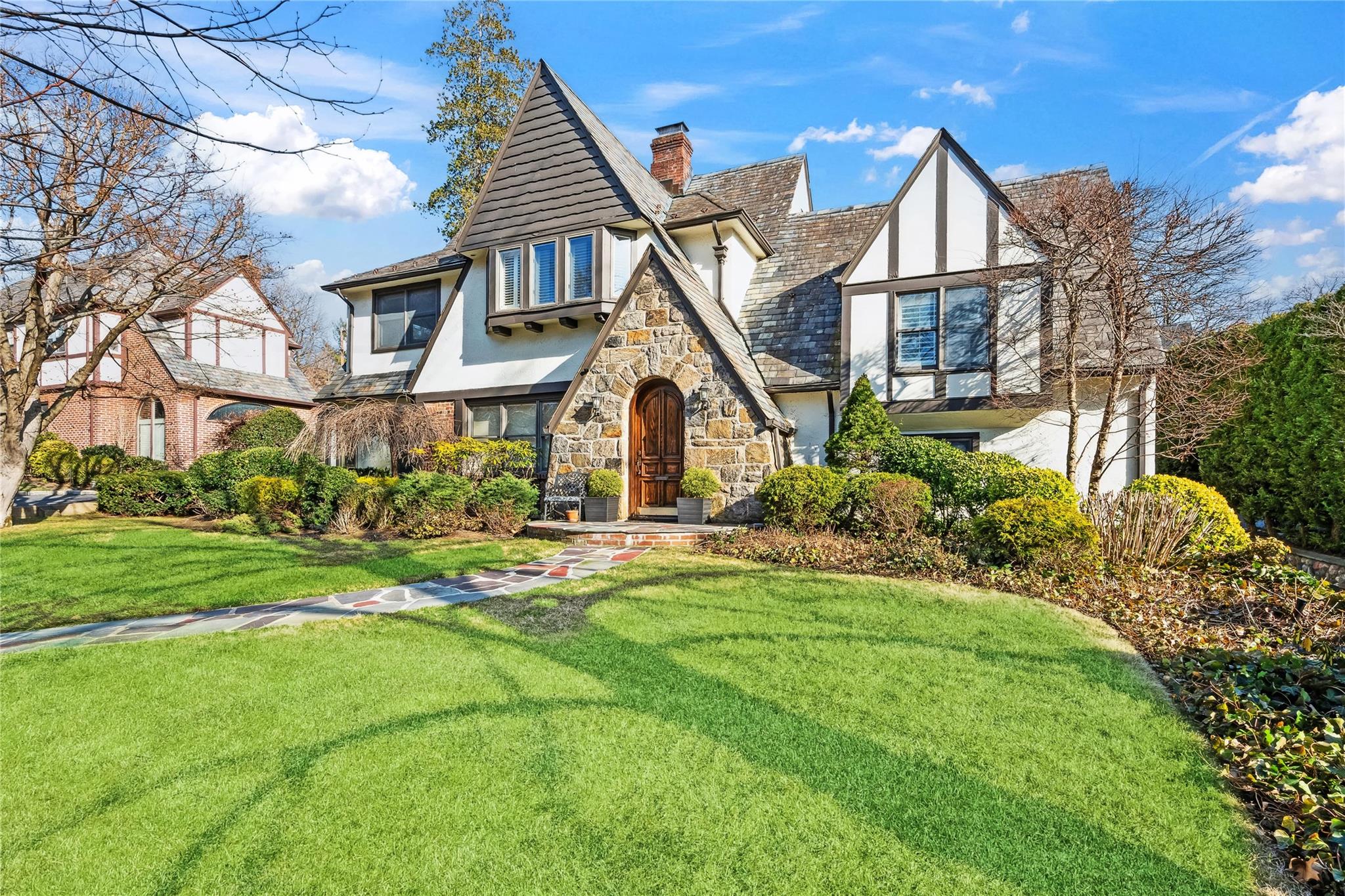 6 Darley Road