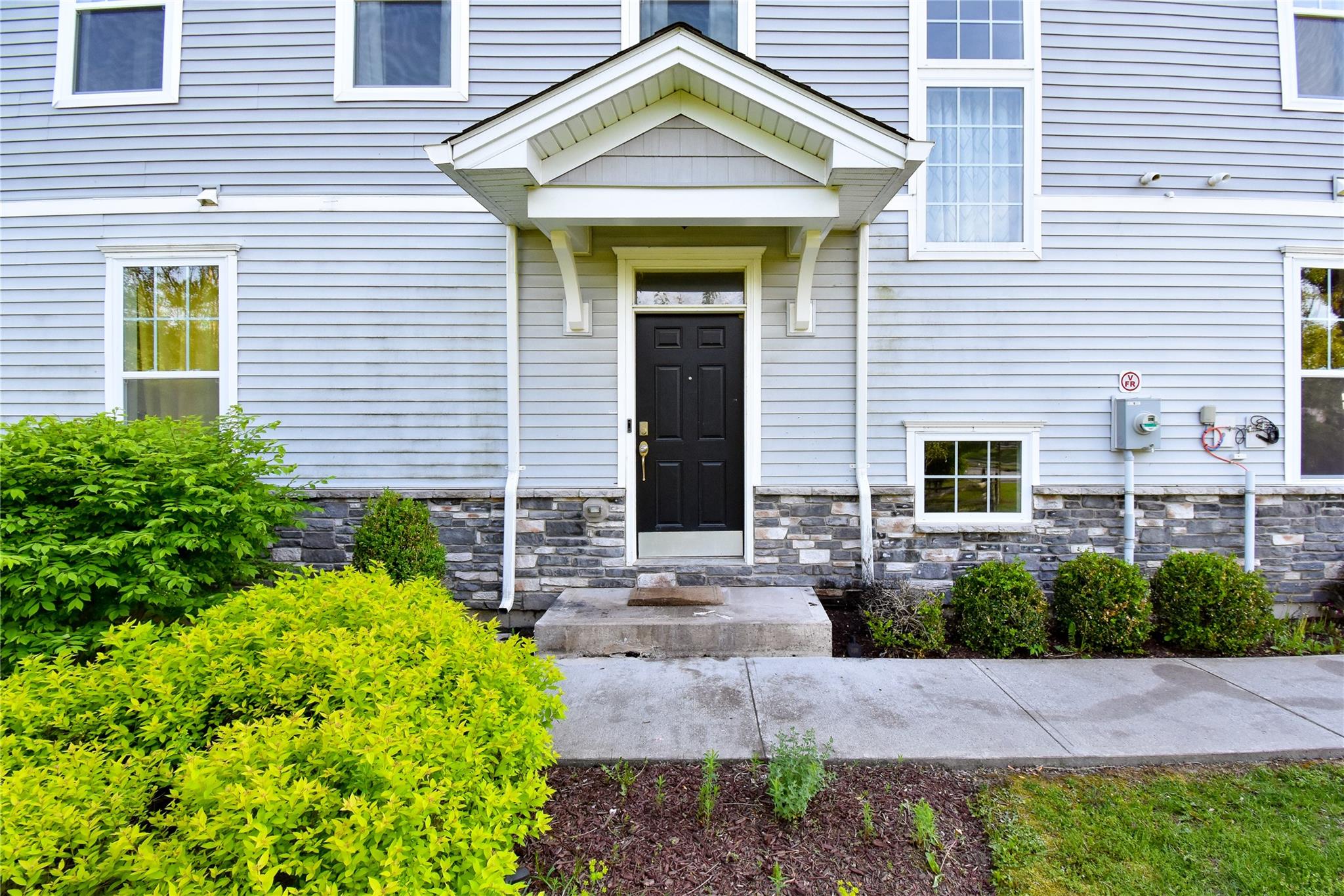 1 Lindentree Lane, Middletown, New York image 5