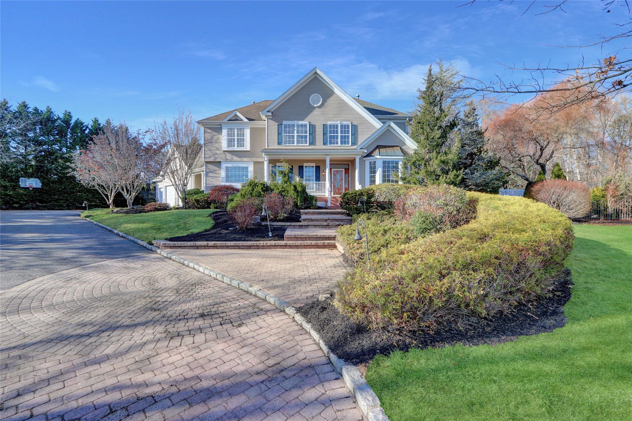 8 Brookline Court, Wading River, New York image 1