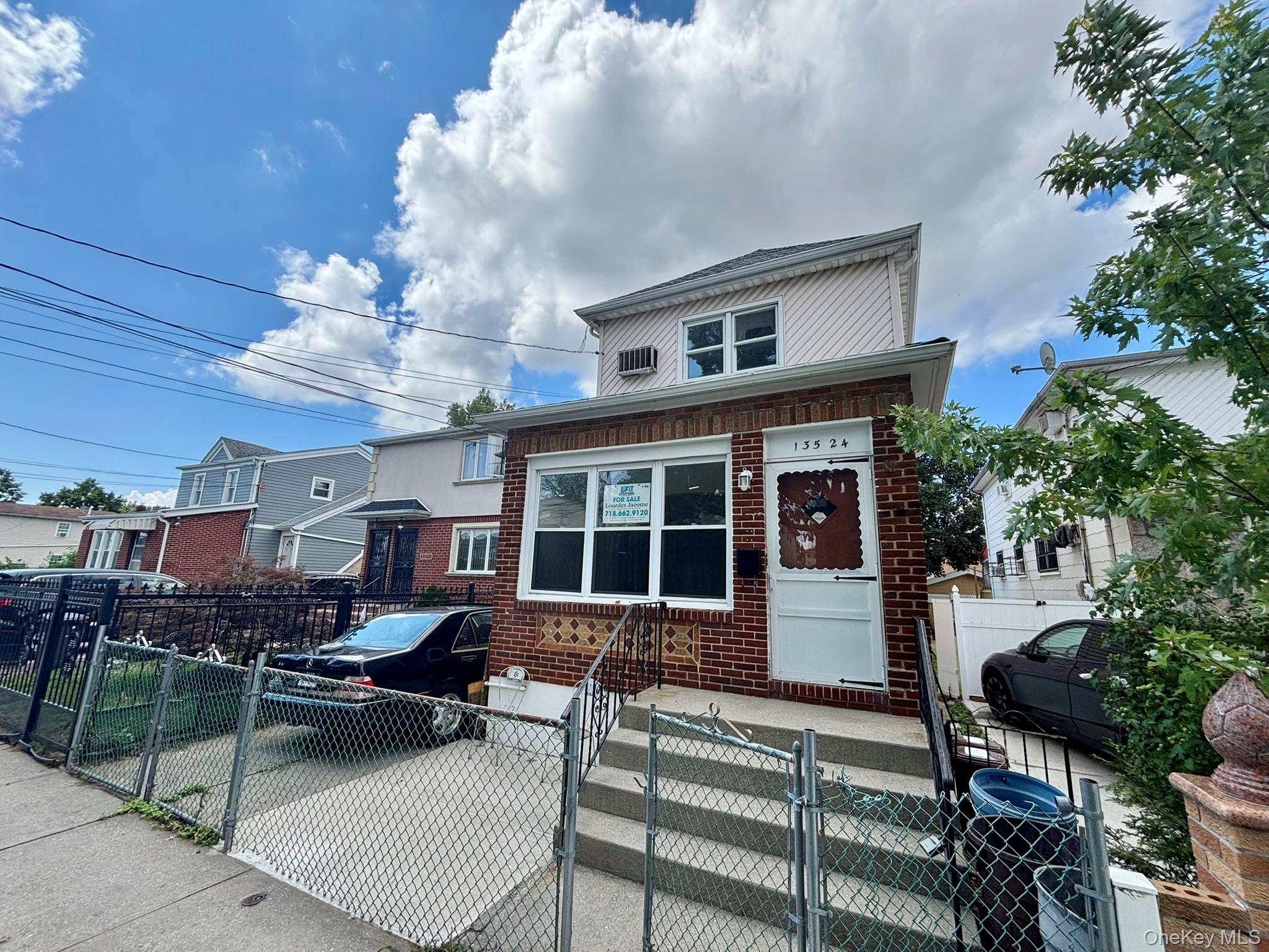 135-24 126th Street - Photo 3