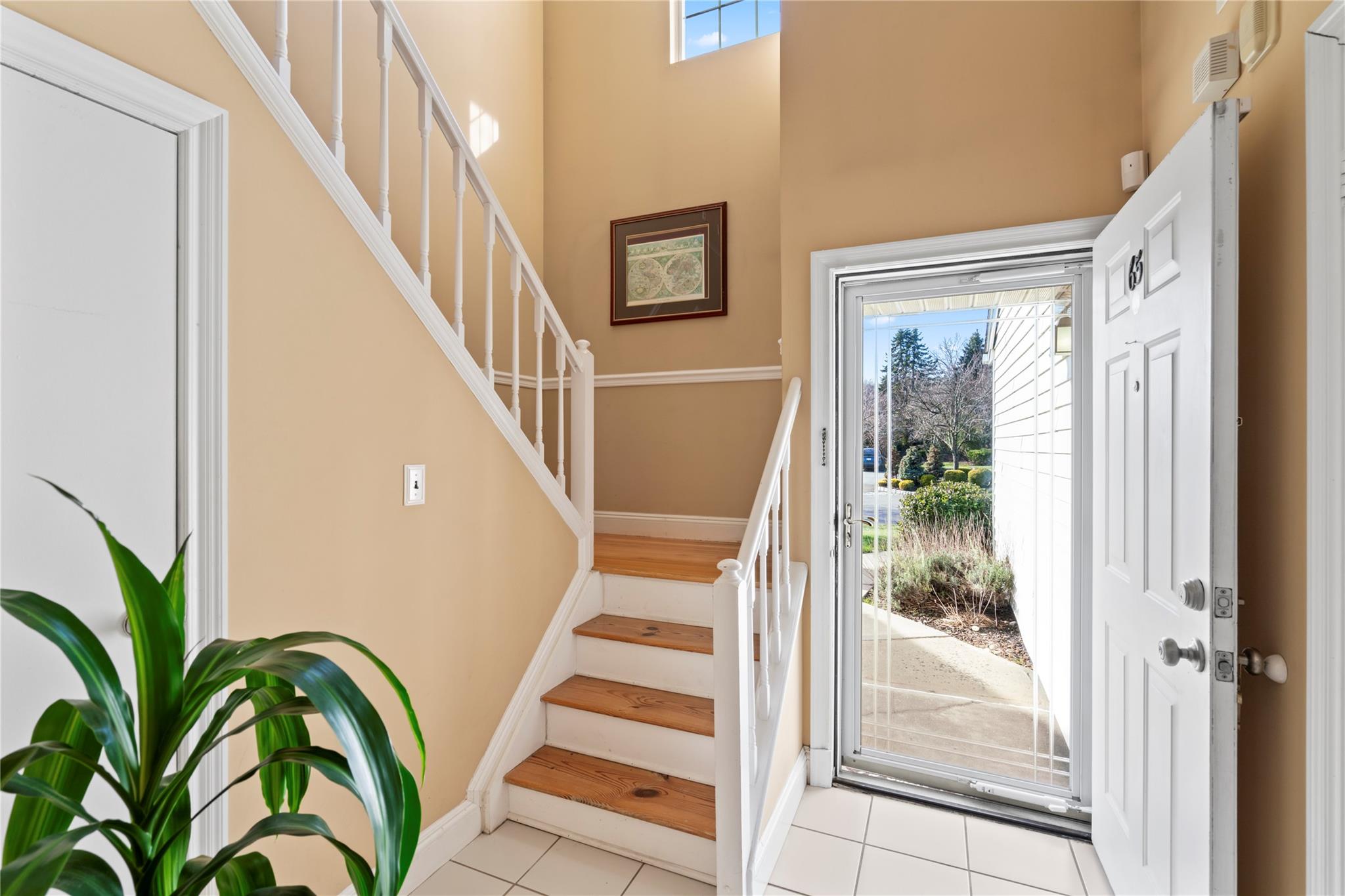 65 Erik Drive, East Setauket, New York image 3
