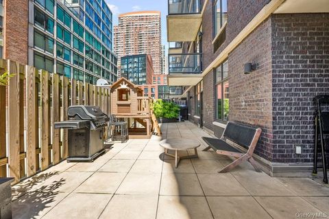 Photo of 226 50th Avenue #3D, Long Island City, NY 11101 (MLS # 993331)