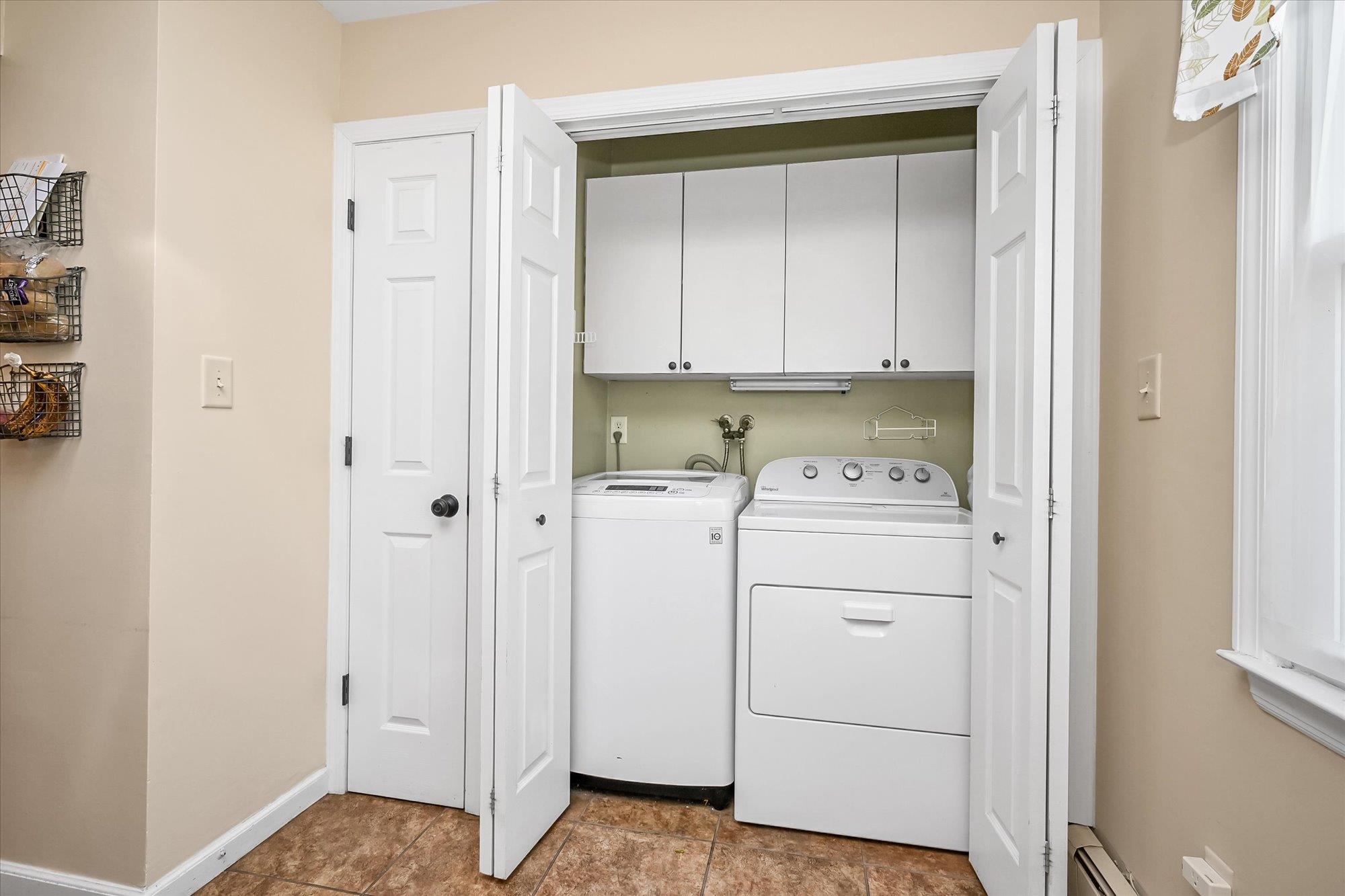 12 Spoke Lane Ln, Levittown, New York image 19