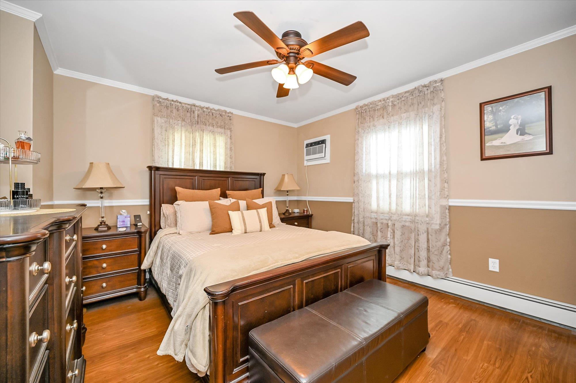 12 Spoke Lane Ln, Levittown, New York image 18