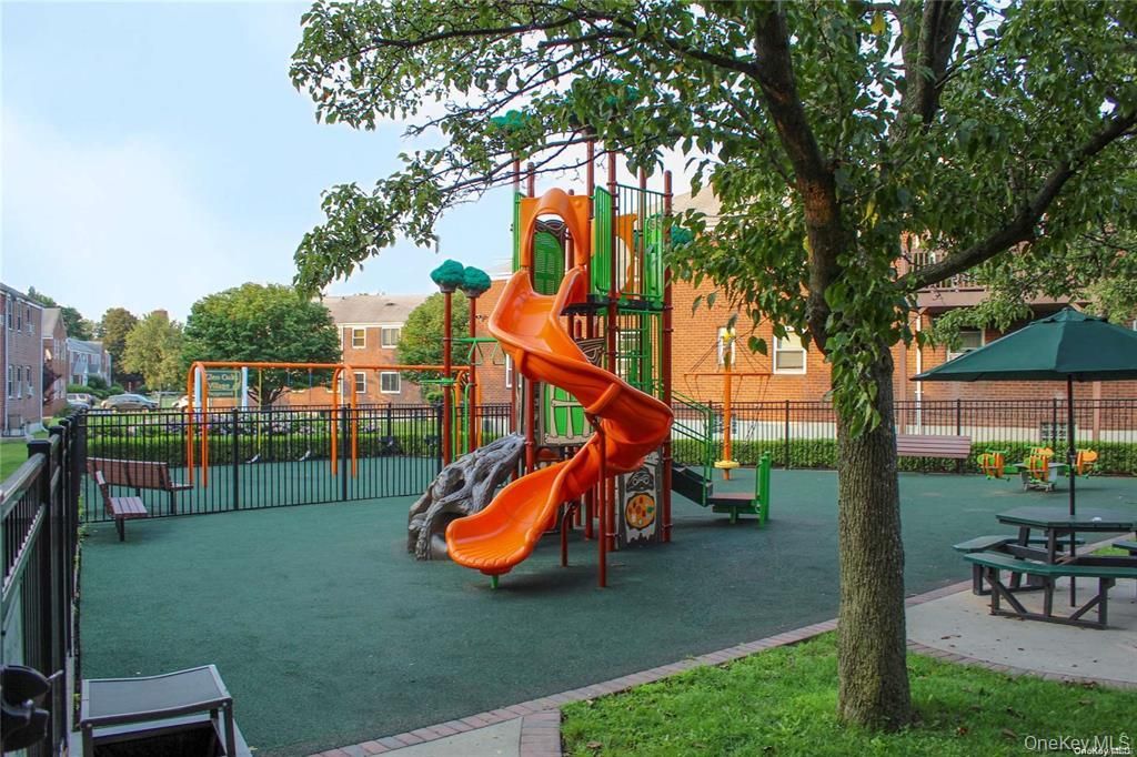 Photo of 26303 74th Avenue #2nd Floor, Glen Oaks, NY 11004 (MLS # 988120)