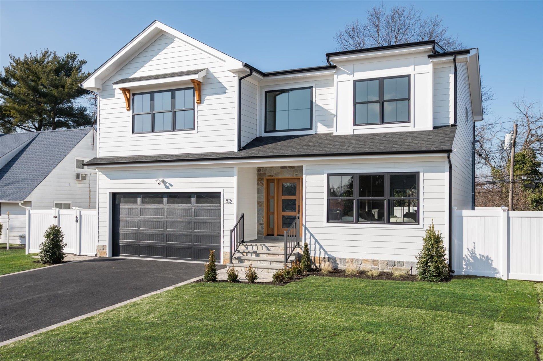1585 Dewey Avenue, North Bellmore, New York image 2
