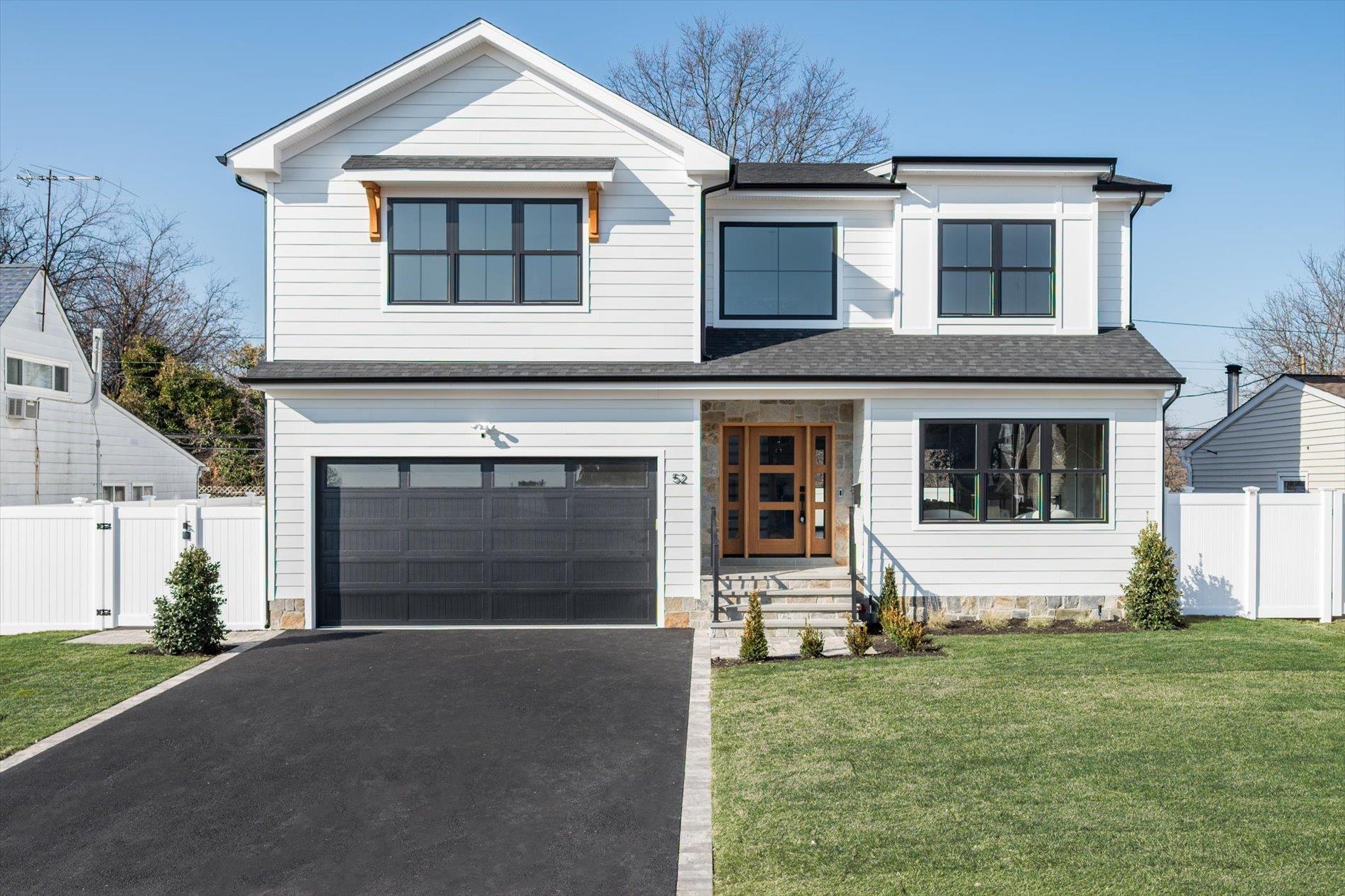 1585 Dewey Avenue, North Bellmore, New York image 1