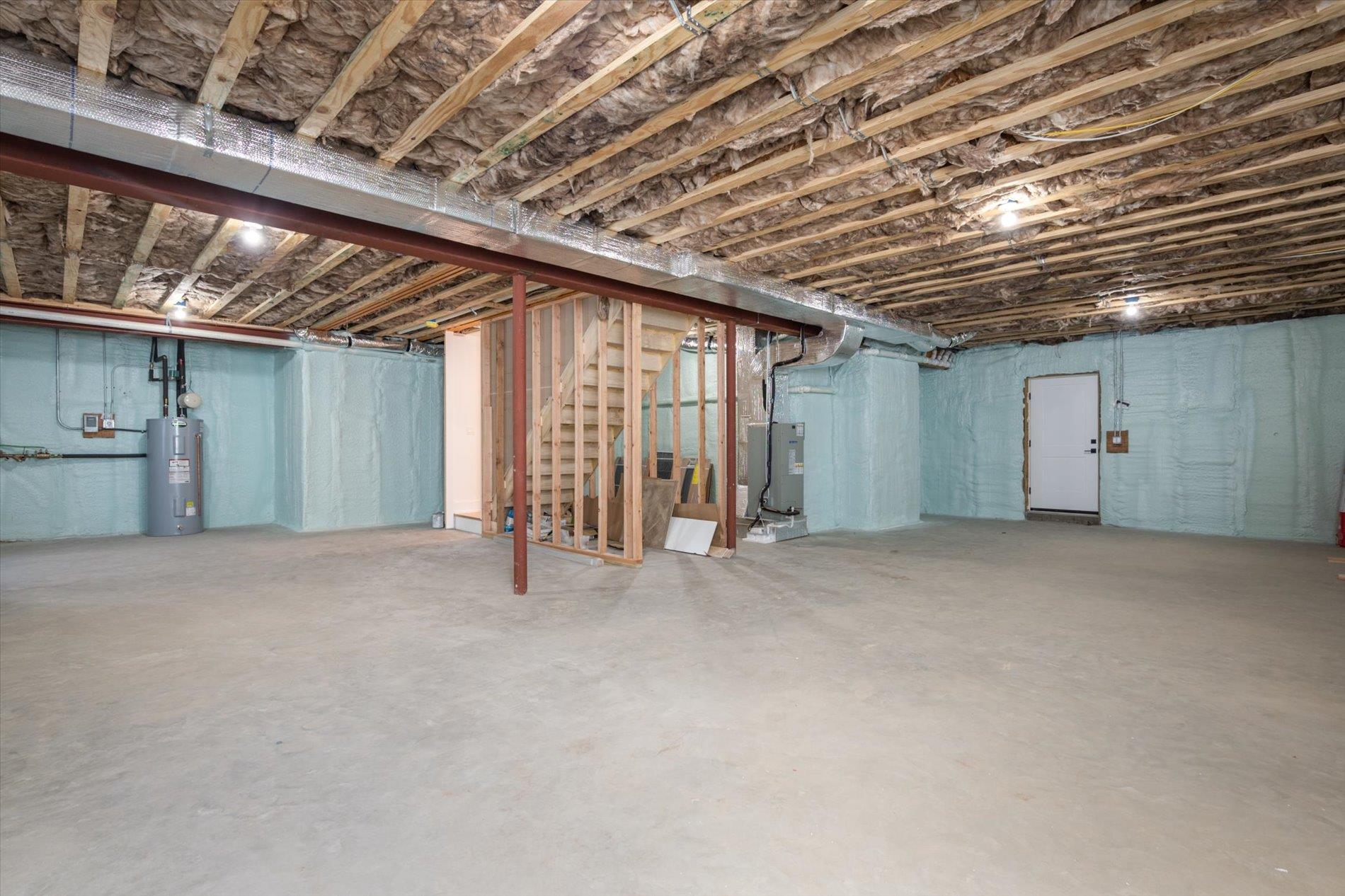 1585 Dewey Avenue, North Bellmore, New York image 32