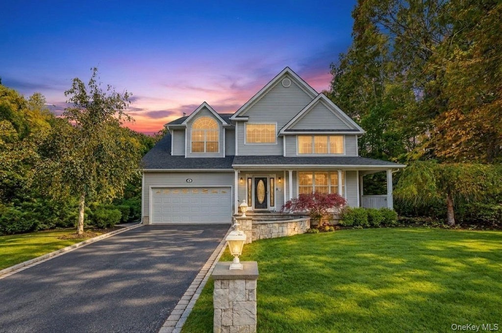 Photo of 4 Laurel Crescent, Manorville, NY 11949 (MLS # 1068858)