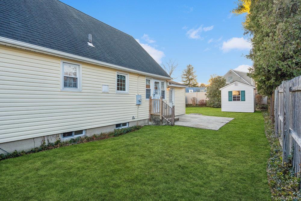 102 Devonshire Drive, East Norwich, New York image 32