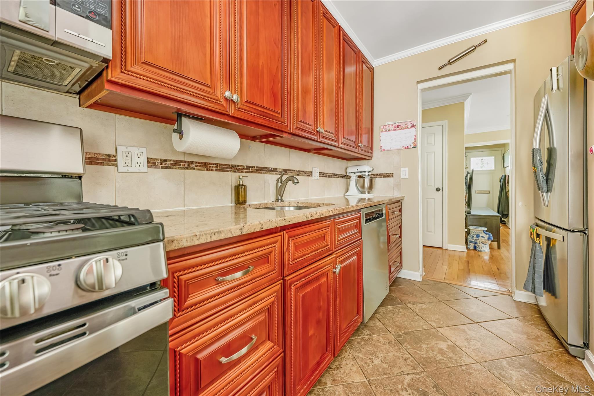 1600 Grand A Avenue T1