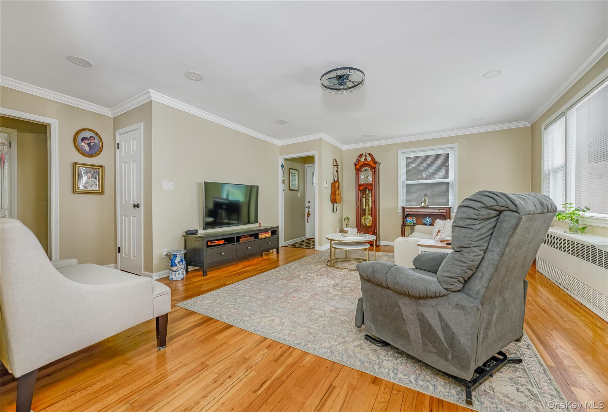1600 Grand A Avenue T1