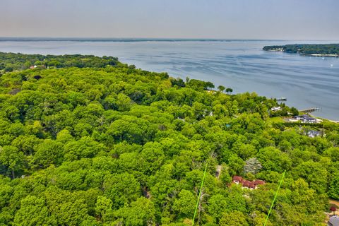 262 Harbor Acres Road Port Washington NY 11050