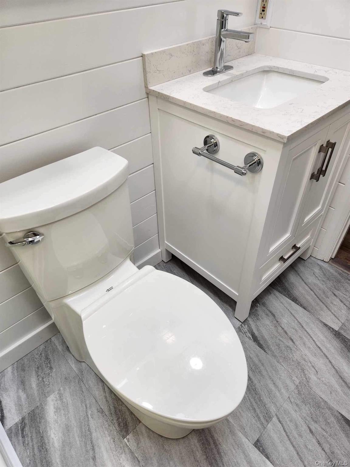 499 East Road Unit 2