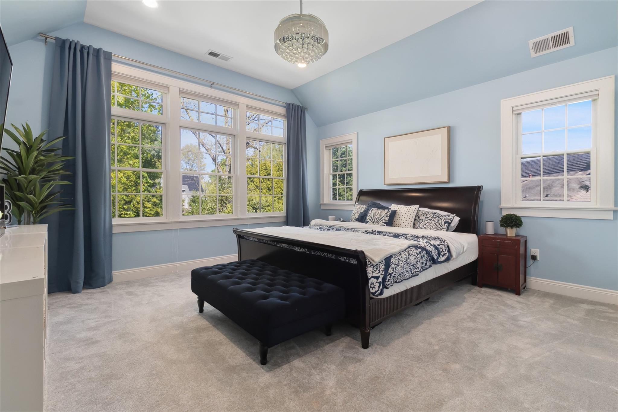 10 E Brookside Drive, Larchmont, New York image 11