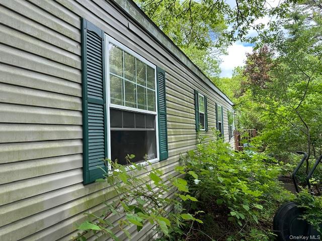1538 Speonk-Riverhead Rd #6