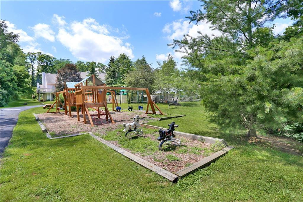 301 Cornwall Meadows, Patterson, New York image 28