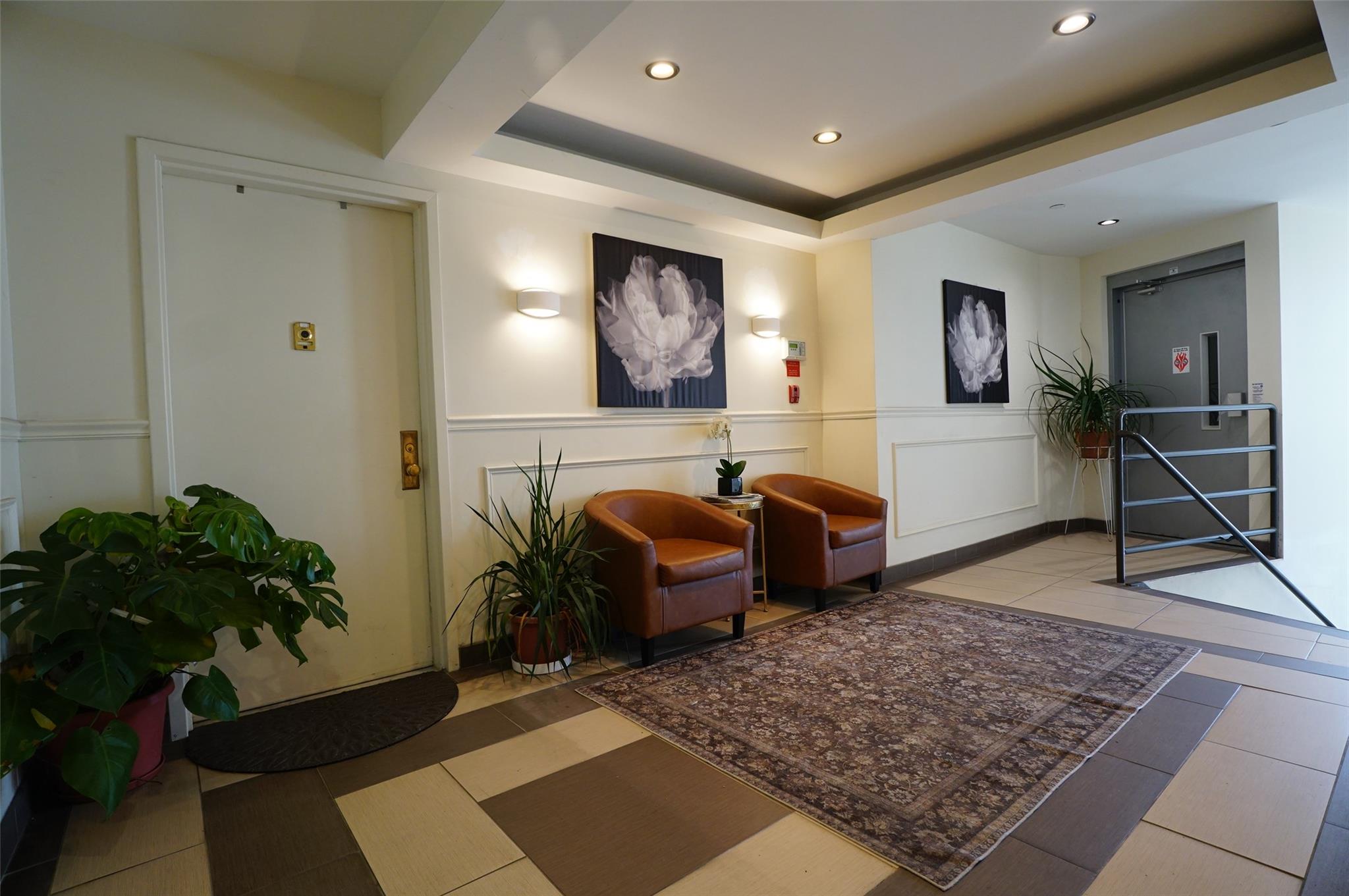 135-46 Grand Central Parkway 4C